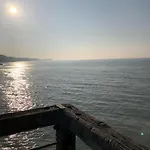 Juste Au Dessus De La * Veules-les-Roses