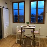 Apartamento Juste Au Dessus De La *