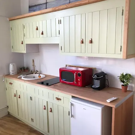 Juste Au Dessus De La 公寓 沃勒莱罗斯