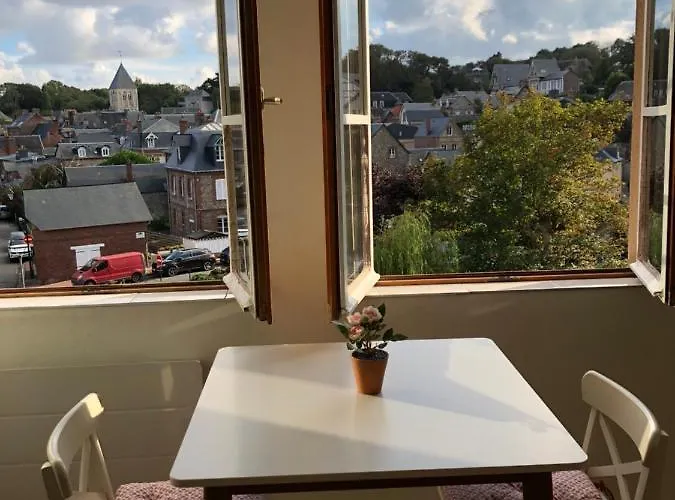 Juste Au Dessus De La