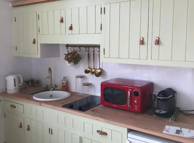 Appartement Juste Au Dessus De La *